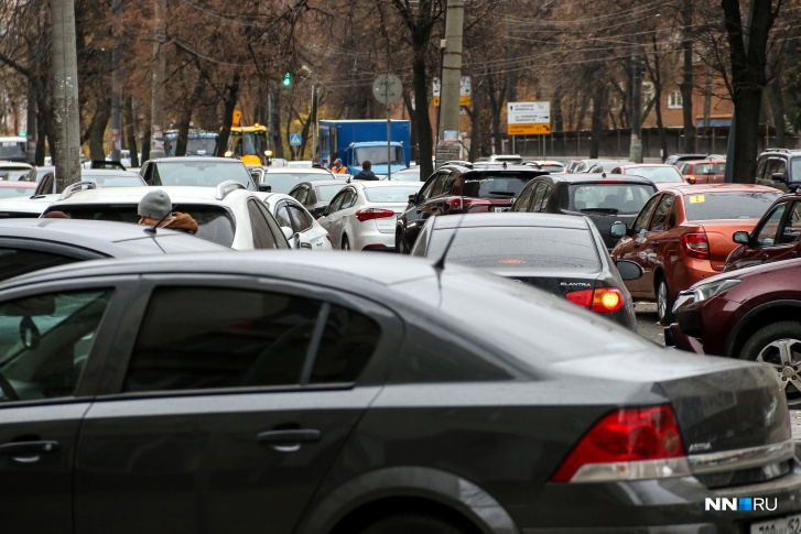 После выхода интервью в ситуацию вмешался губернатор Нижегородской области Глеб Никитин, подчеркнувший, что многодетным семьям всё же необходимо дать льготы на парковку После выхода интервью в ситуацию вмешался губернатор Нижегородской области Глеб Никитин, подчеркнувший, что многодетным семьям всё же необходимо дать льготы на парковку
