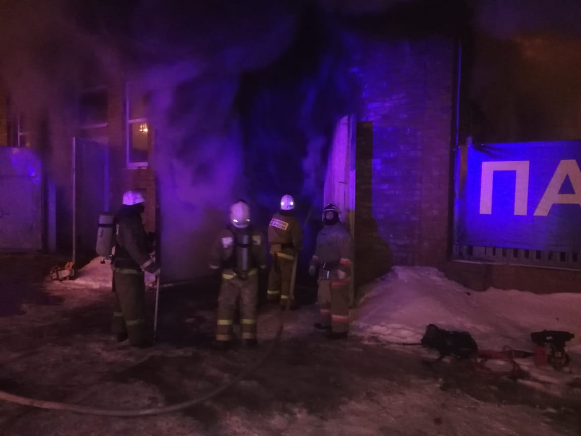 На месте работали 72 огнеборца На месте работали 72 огнеборца