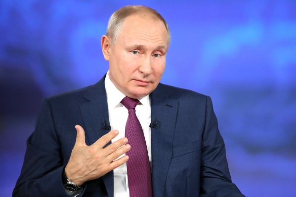 Президент ответил на вопросы граждан России во время прямой линии Президент ответил на вопросы граждан России во время прямой линии