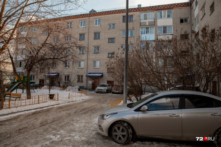 Случай произошел недалеко от <nobr class="_">ИК-2</nobr> в Тюмени весной этого года Случай произошел недалеко от <nobr class="_">ИК-2</nobr> в Тюмени весной этого года