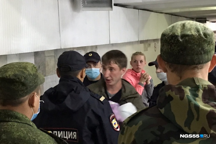 Полицейским удалось оперативно задержать омича Полицейским удалось оперативно задержать омича