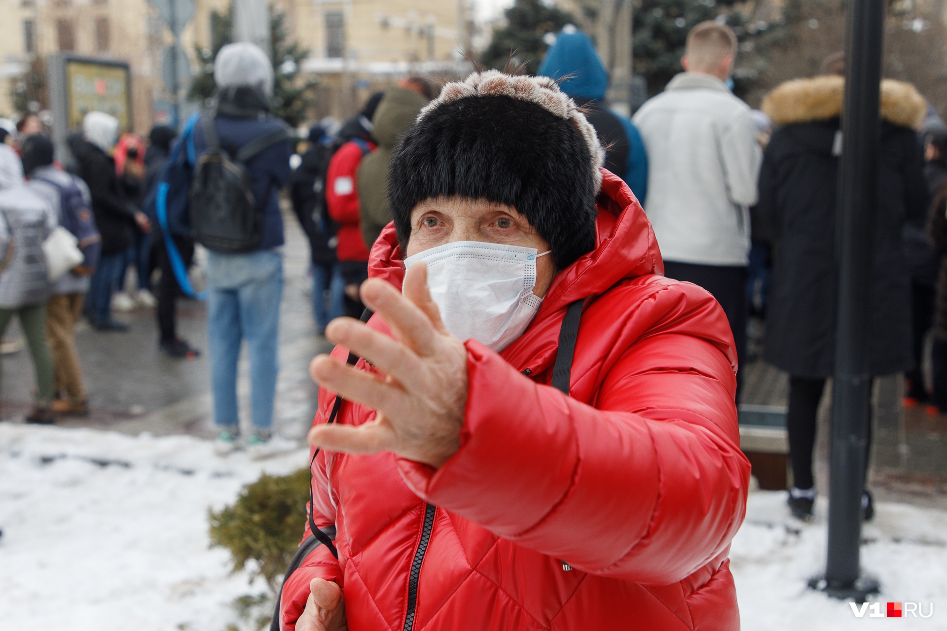 Участниками несанкционированной акции стали не только школьники Участниками несанкционированной акции стали не только школьники