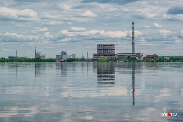 Так в прошлом году затопило Усолье, оттуда мы делали <a href="https://59.ru/text/incidents/2020/05/21/69270541/" target="_blank" class="_">репортаж</a> Так в прошлом году затопило Усолье, оттуда мы делали <a href="https://59.ru/text/incidents/2020/05/21/69270541/" target="_blank" class="_">репортаж</a>