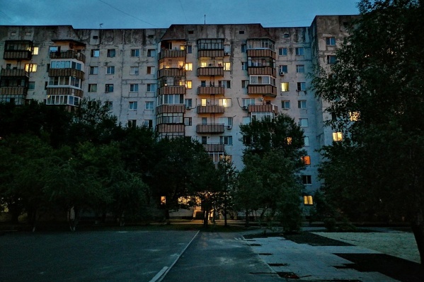 В этом районе мужчина приставал к маленькому незнакомому мальчику В этом районе мужчина приставал к маленькому незнакомому мальчику