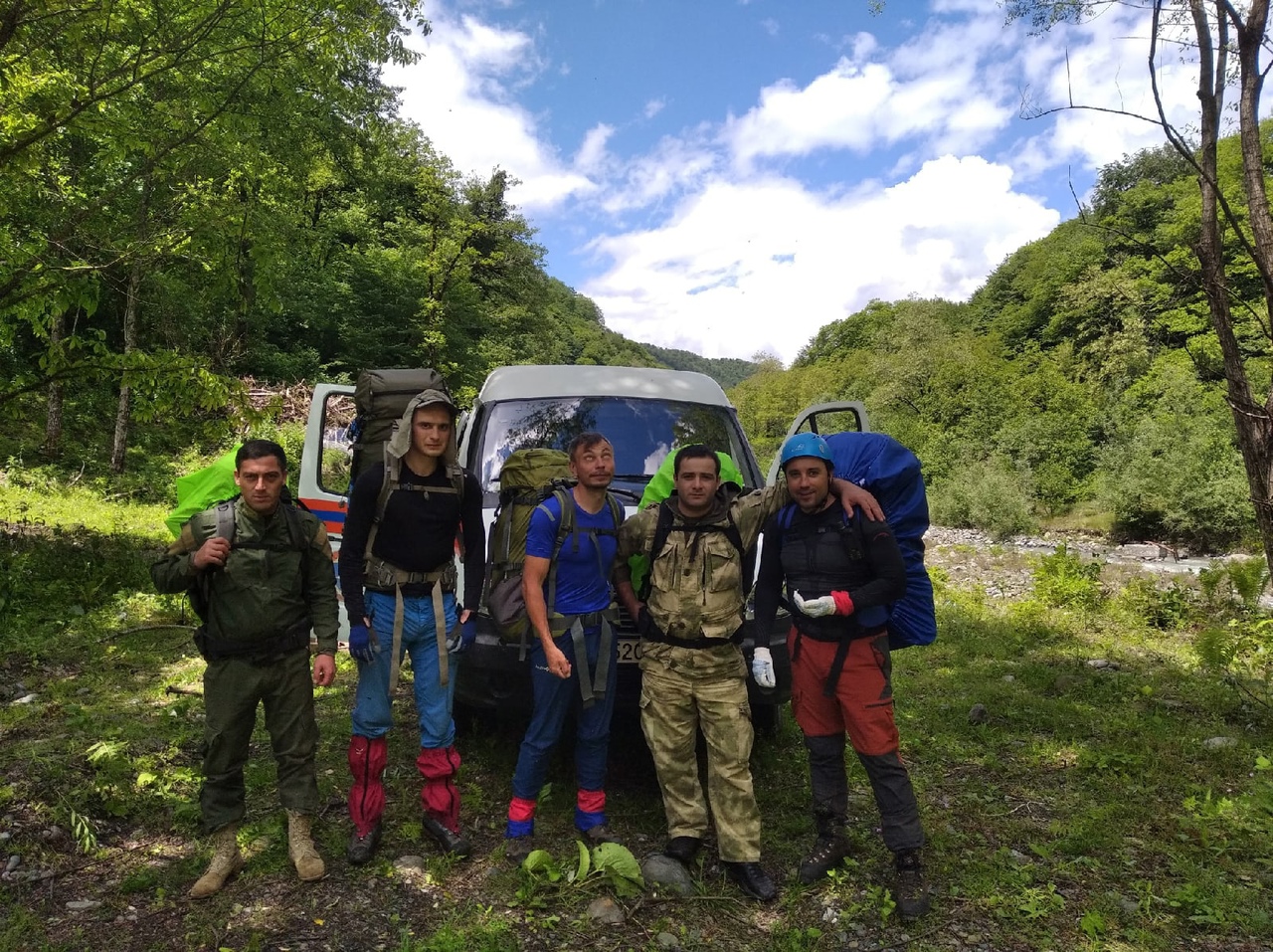 Добровольцы из Екатеринбурга 10 дней будут искать в горах Абхазии пропавшего уральского туриста