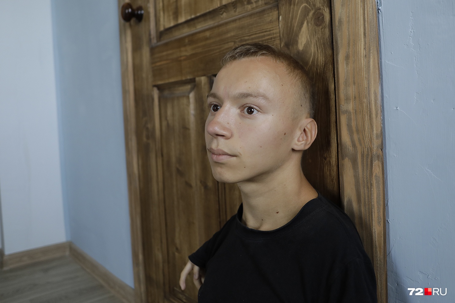 Серафим окончил <nobr class="_">9 классов</nobr>, готовится поступать в московский вуз Серафим окончил <nobr class="_">9 классов</nobr>, готовится поступать в московский вуз