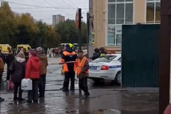 26 сентября полиция оцепила пермский автовокзал 26 сентября полиция оцепила пермский автовокзал