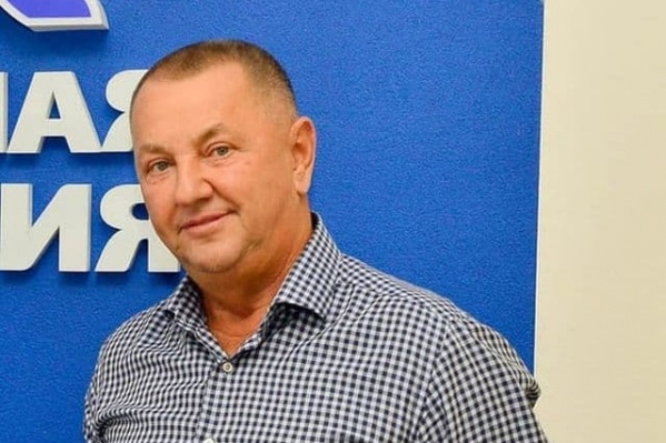 Депутат перестал выходить на связь с журналистами после того, как следователи завели на него дело Депутат перестал выходить на связь с журналистами после того, как следователи завели на него дело