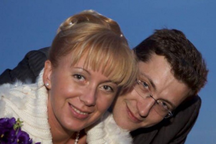 Глеб Никитин женился в 2003 году Глеб Никитин женился в 2003 году