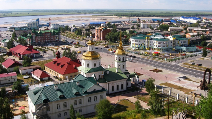 «Был… я здесь был»: чем Ханты-Мансийск похож на другие города и где у югорчанина возникнет дежавю