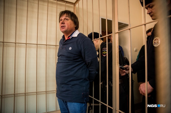 Сейчас Евгений Покушалов находится под подпиской о невыезде Сейчас Евгений Покушалов находится под подпиской о невыезде