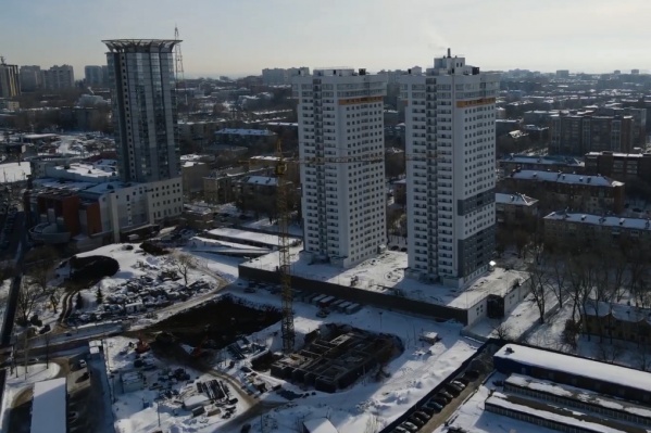 Жилой комплекс будет включать в себя четыре <nobr class="_">27-этажных</nobr> дома Жилой комплекс будет включать в себя четыре <nobr class="_">27-этажных</nobr> дома