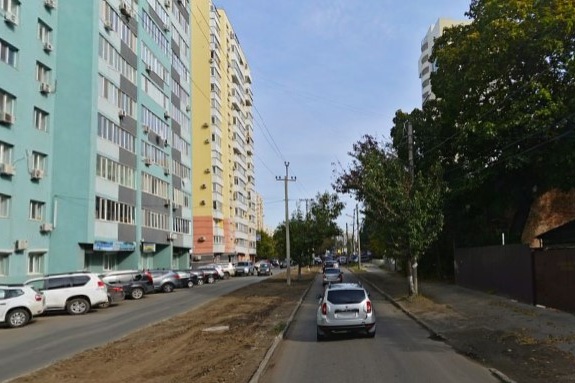 Новые высотки хотят построить через дорогу от этих многоэтажек Новые высотки хотят построить через дорогу от этих многоэтажек