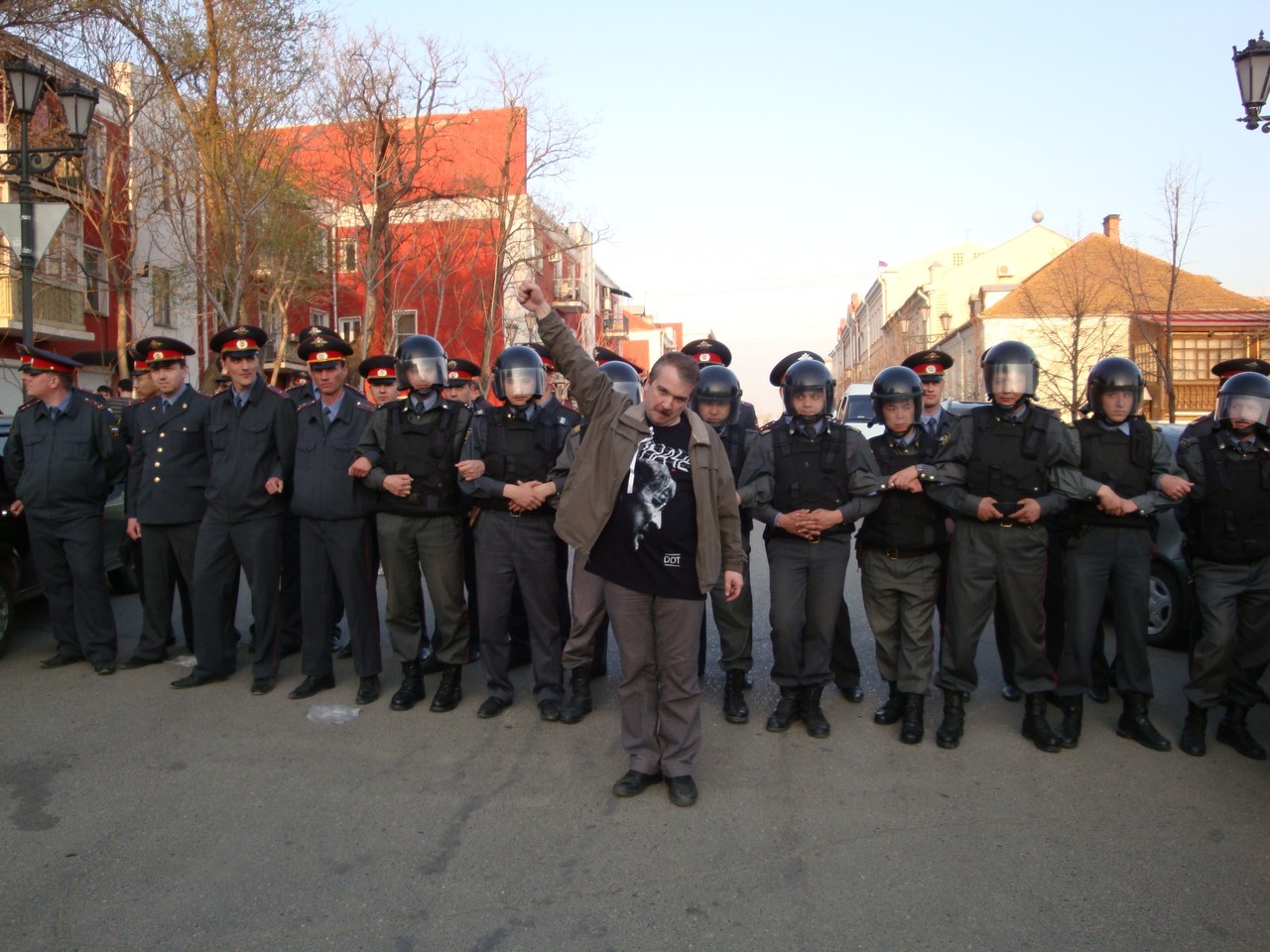 В Астрахань Юрий Черкасов прибыл по зову души В Астрахань Юрий Черкасов прибыл по зову души