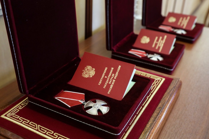 Приказ о вручении орденов подписал Владимир Путин Приказ о вручении орденов подписал Владимир Путин