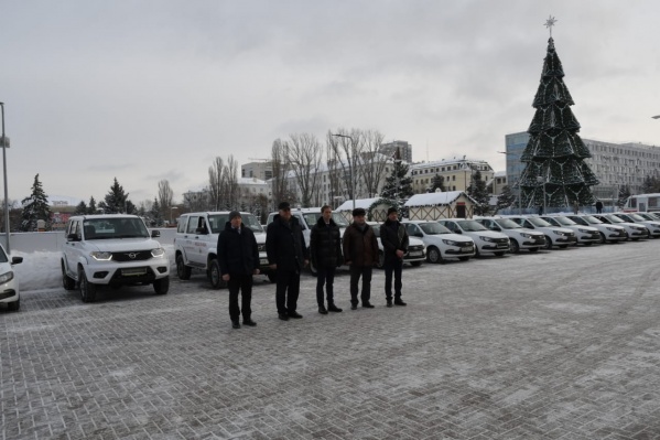 Один из УАЗов отогнали в Большеглушицкую ЦРБ Один из УАЗов отогнали в Большеглушицкую ЦРБ