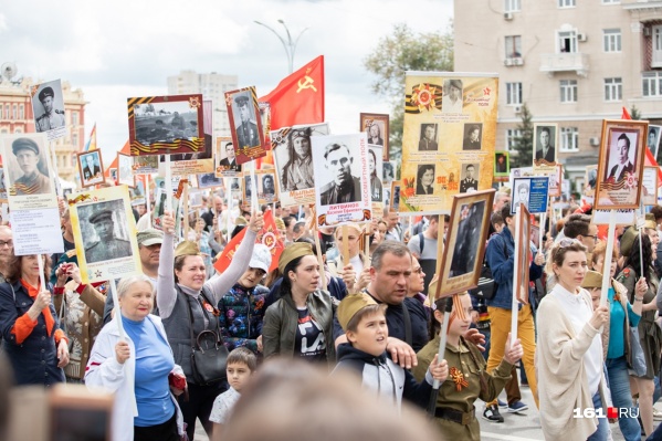 Шествие «Бессмертного полка» в 2019 году Шествие «Бессмертного полка» в 2019 году