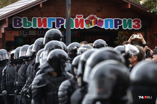 Силовики устроили «Урок мужества» Силовики устроили «Урок мужества»