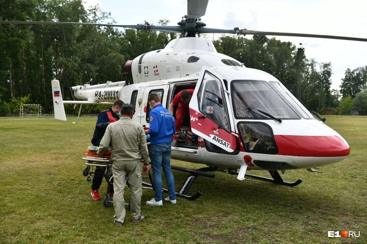 Медики рассказали, сколько стоило спасти туриста на перевале Дятлова и пострадавших в ДТП в Лесном