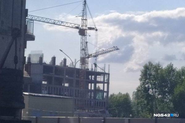 Строительство больницы должно завершиться в 2022 году Строительство больницы должно завершиться в 2022 году