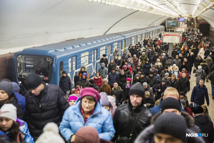 В Новосибирском метрополитене отказались комментировать ситуацию, сославшись на то, что сейчас нет официального документа