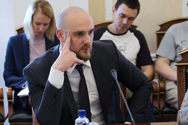 Алексею Павлюку среди прочего вменяют налоговые преступления и злоупотребление полномочиями Алексею Павлюку среди прочего вменяют налоговые преступления и злоупотребление полномочиями
