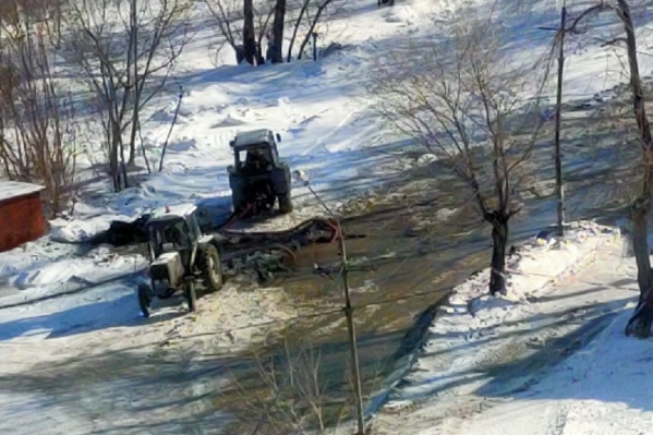 Авария произошла в районе дома на улице Ереванской, 49 Авария произошла в районе дома на улице Ереванской, 49