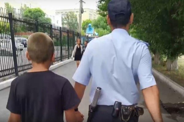 Уже скоро мальчика заберут родители Уже скоро мальчика заберут родители