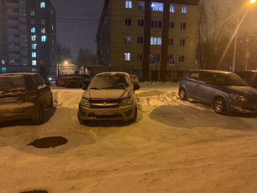 Неприятно, но надо с автохамом договариваться Неприятно, но надо с автохамом договариваться