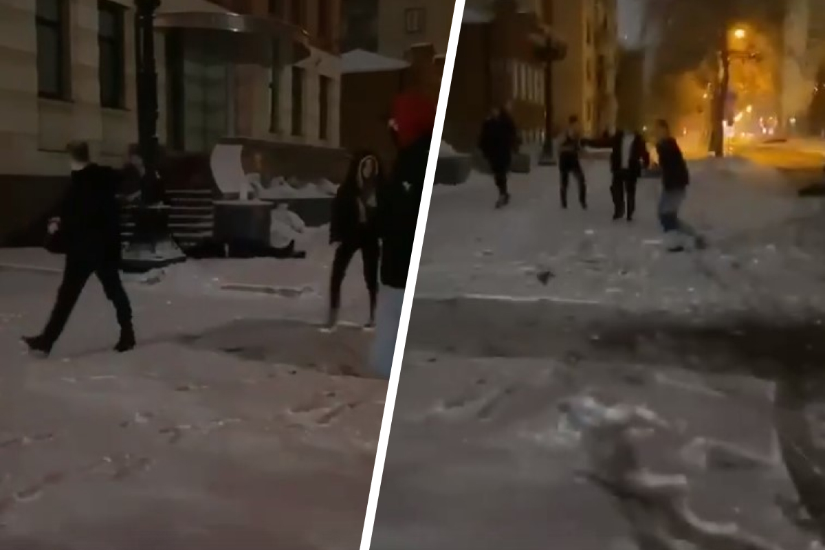 Нападение парней. Избиение лежащего ногами. Полицейские избивают в Новосибирске.