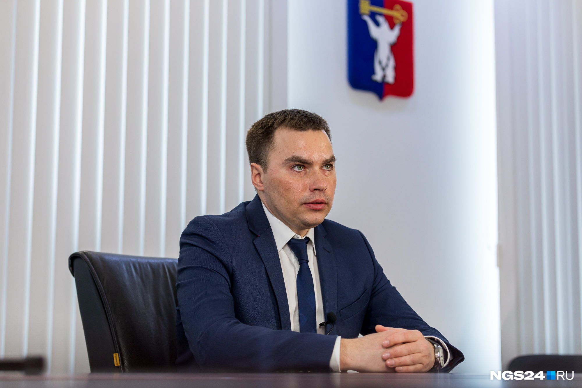 Дмитрий Карасёв стал главой Норильска этой зимой. Здесь нет прямых выборов, он обошел на голосовании думы кандидата губернатора