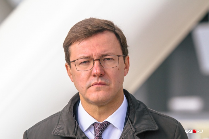 «Начинаем подачу тепла в небывало ранние сроки», — сообщил Дмитрий Азаров «Начинаем подачу тепла в небывало ранние сроки», — сообщил Дмитрий Азаров