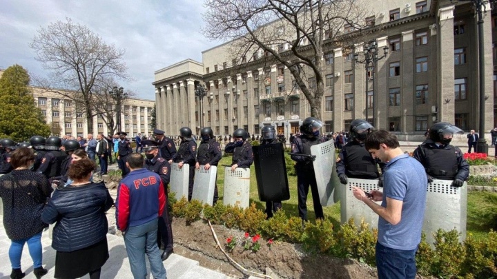 В Ростове осудили участников беспорядков на антиковидном митинге