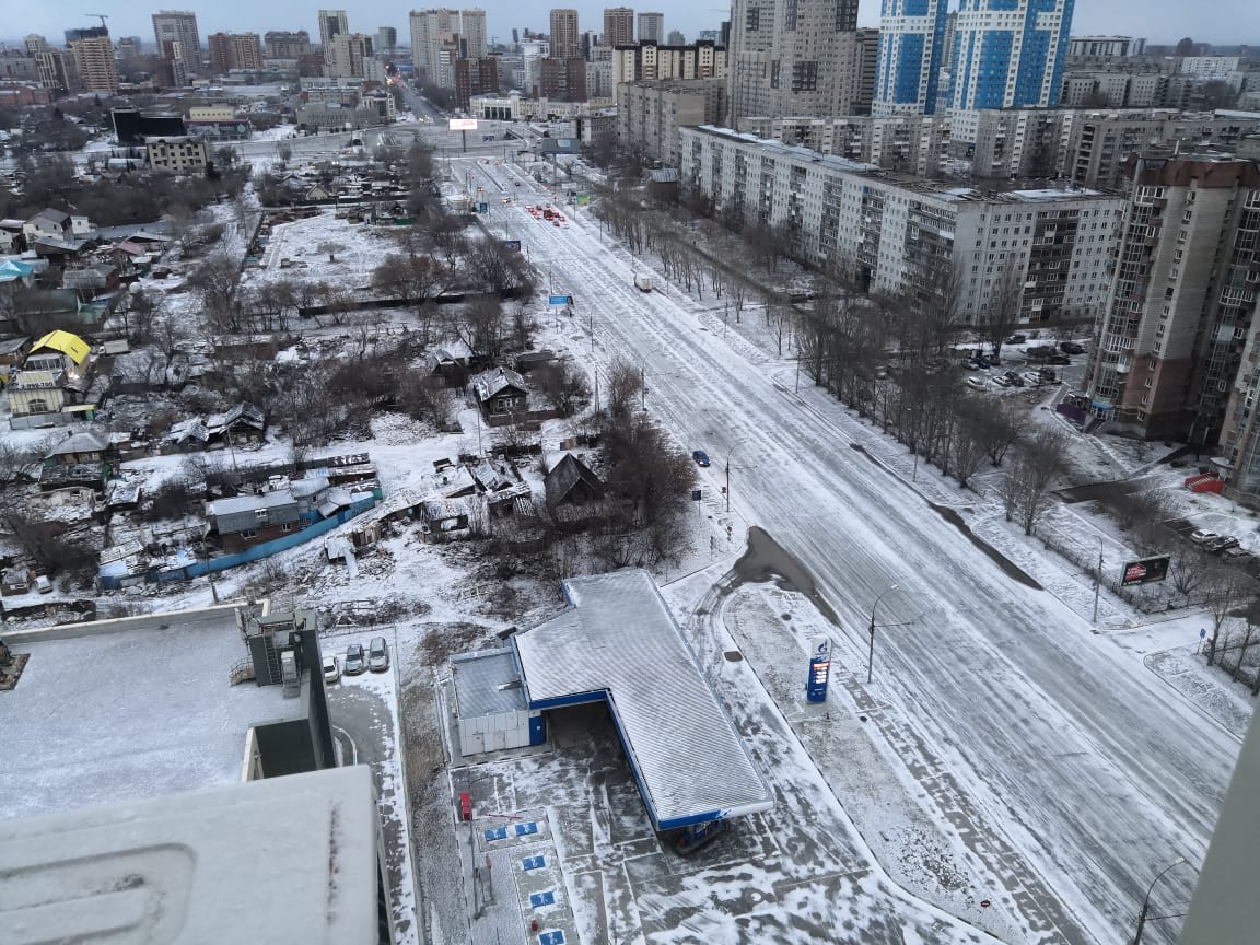 Пошла новосибирск. Заснеженный Новосибирск. Снег в Новосибирске. Новосибирск в апреле. Новосибирск весной.