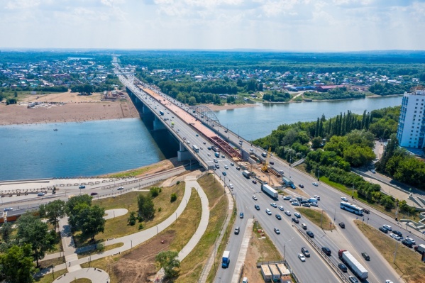 Мост-вставка через реку Белую будет проходить в створе улицы Воровского Мост-вставка через реку Белую будет проходить в створе улицы Воровского