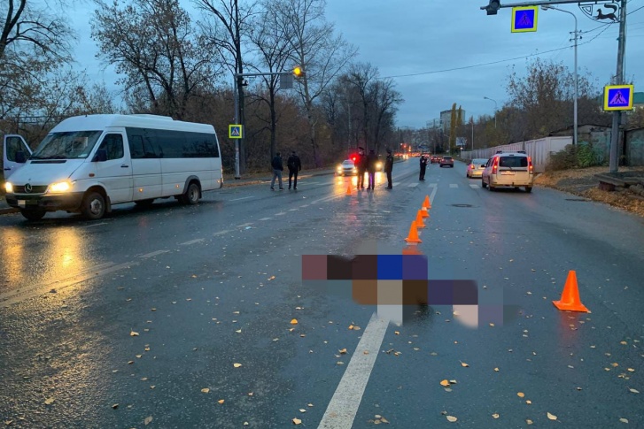 Женщина скончалась до приезда скорой помощи Женщина скончалась до приезда скорой помощи