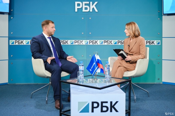 Спикером выступил Станислав Тывес, заместитель председателя правления, руководитель розничного блока банка Спикером выступил Станислав Тывес, заместитель председателя правления, руководитель розничного блока банка