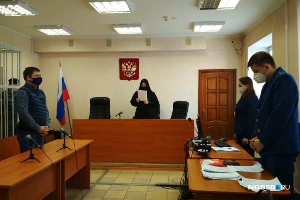 После отставки в ноябре 2020 года Ирина Солдатова улетела за границу, поэтому на заседании её не было После отставки в ноябре 2020 года Ирина Солдатова улетела за границу, поэтому на заседании её не было