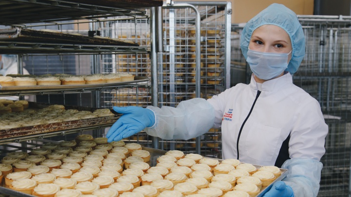 Из уральской фабрики тортов — в кондитерские гиганты: сладкие хроники помогут найти свой десерт