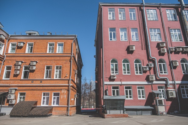 В Перми много красивых зданий. Знаете ли вы, что в них находится? В Перми много красивых зданий. Знаете ли вы, что в них находится?