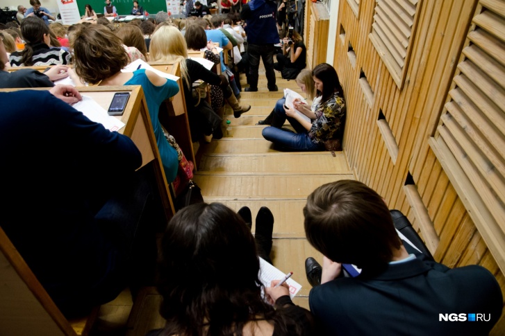 Вузы с трудом переживают пандемию и дистанционку: преподавателям не хватает навыков по организации онлайн-лекций, а студентам — навыков самоорганизации Вузы с трудом переживают пандемию и дистанционку: преподавателям не хватает навыков по организации онлайн-лекций, а студентам — навыков самоорганизации