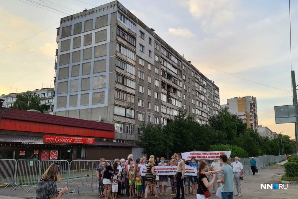 Взрыв прогремел в доме в Автозаводском районе летом 2020 года Взрыв прогремел в доме в Автозаводском районе летом 2020 года