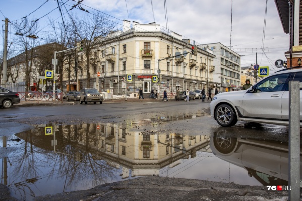 Многие ярославцы согласны с мнением Варламова — в городе очень грязно Многие ярославцы согласны с мнением Варламова — в городе очень грязно