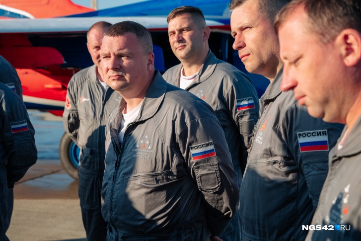 Денис Кузнецов — уроженец Юрги и командир авиагруппы «Стрижи»