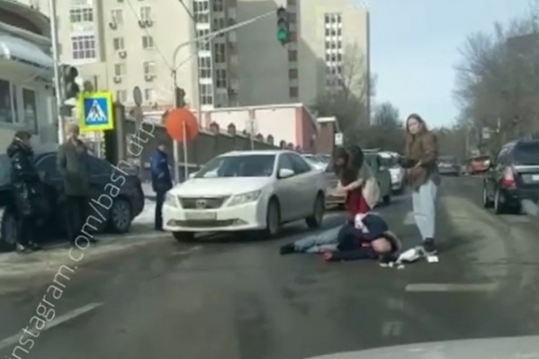 Следователи завели уголовное дело в отношении <nobr class="_">49-летнего</nobr> жителя Уфы Следователи завели уголовное дело в отношении <nobr class="_">49-летнего</nobr> жителя Уфы