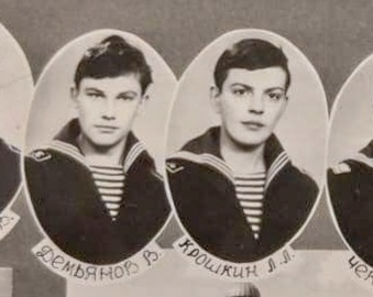 фотография из выпускного альбома 62 класса ЛНВМУ, 1985 год /предоставлено Сергеем Зелениным