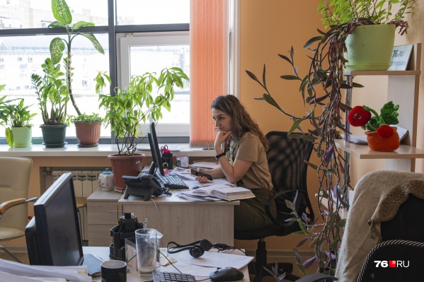 В Ярославле можно устроиться на работу в зарплатой в <nobr class="_">50–70</nobr> тысяч рублей В Ярославле можно устроиться на работу в зарплатой в <nobr class="_">50–70</nobr> тысяч рублей