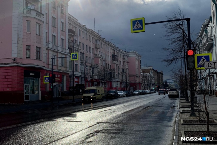 Уик-энд в Красноярске начался с дождя