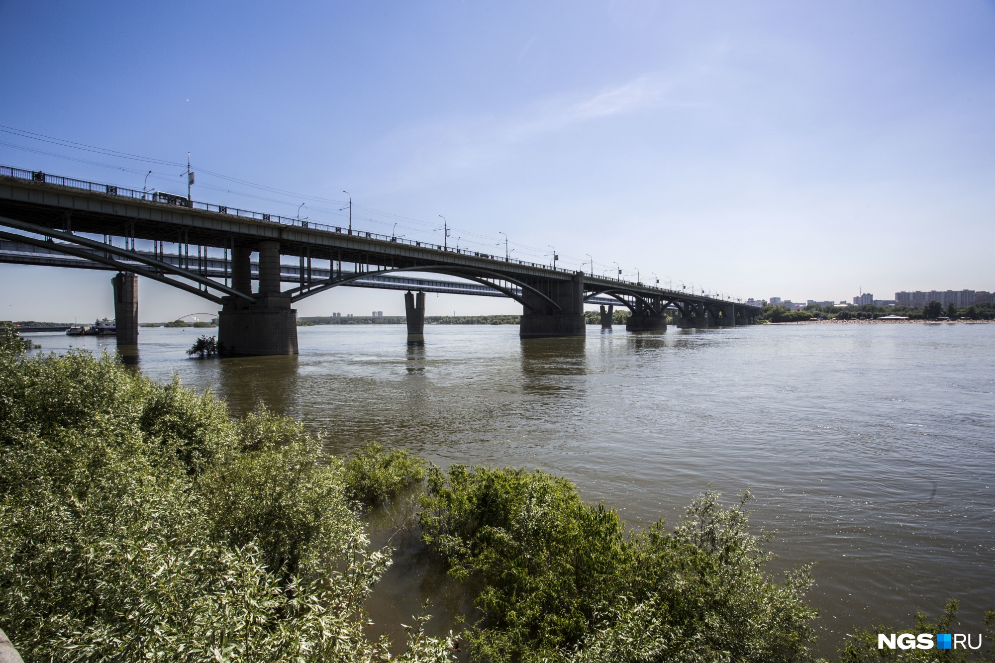 Октябрьский мост новосибирск