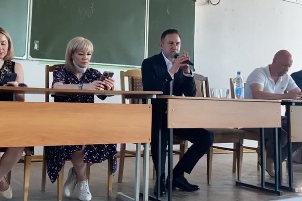 Ректорат ответил на вопросы студентов насчет нового корпуса ТюмГУ Ректорат ответил на вопросы студентов насчет нового корпуса ТюмГУ